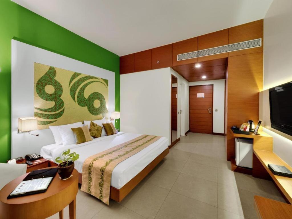 Hotel Cloud Near Delhi Airport New Delhi